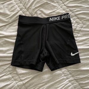 Women’s Nike pro shorts